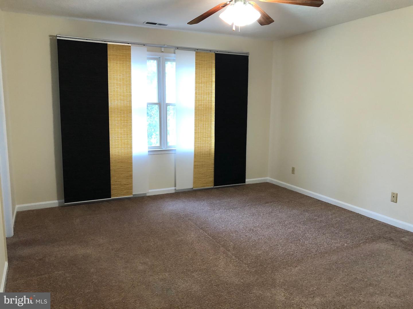 21113 Arbor Ct Property Photo 9