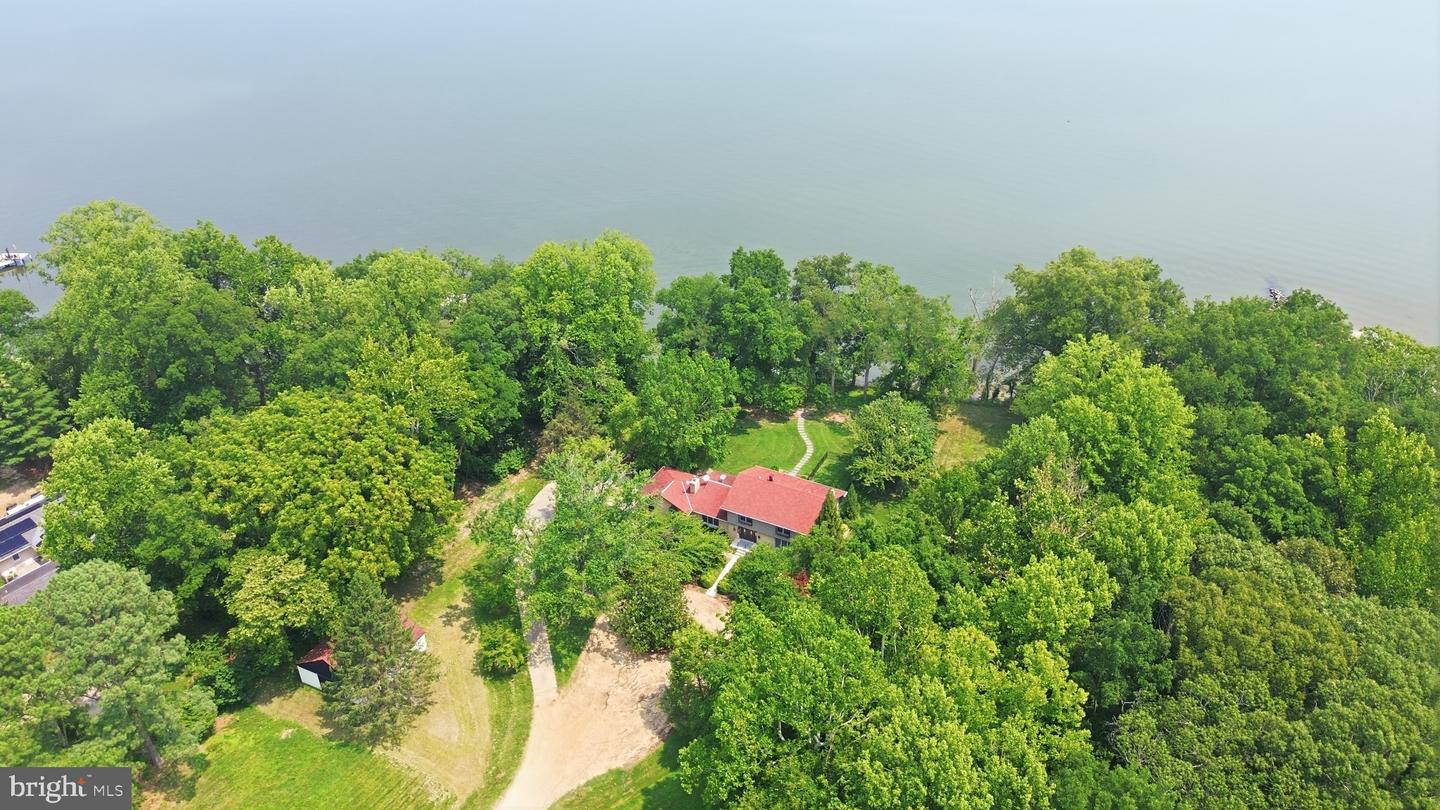 43410 Old Wharf Ln Property Photo 1