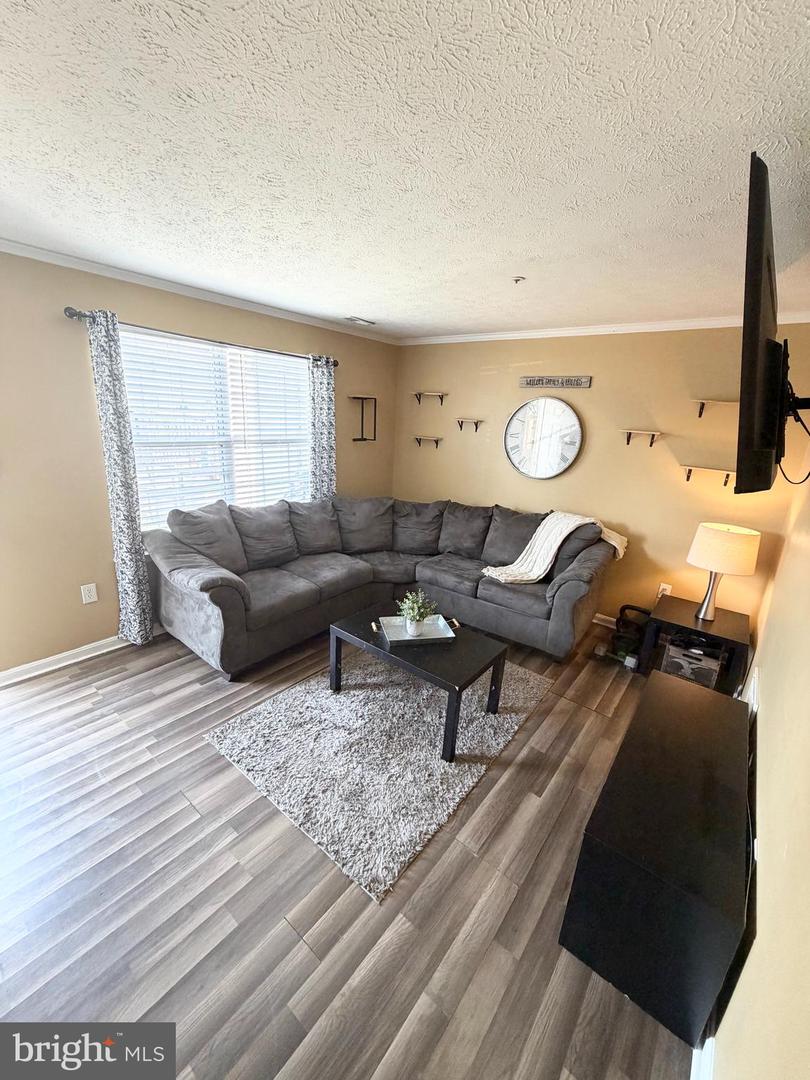 46097 Lucca Way Property Photo 6