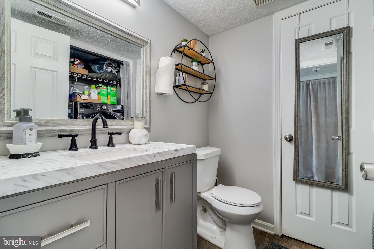 21412 Manon Way Property Photo 10
