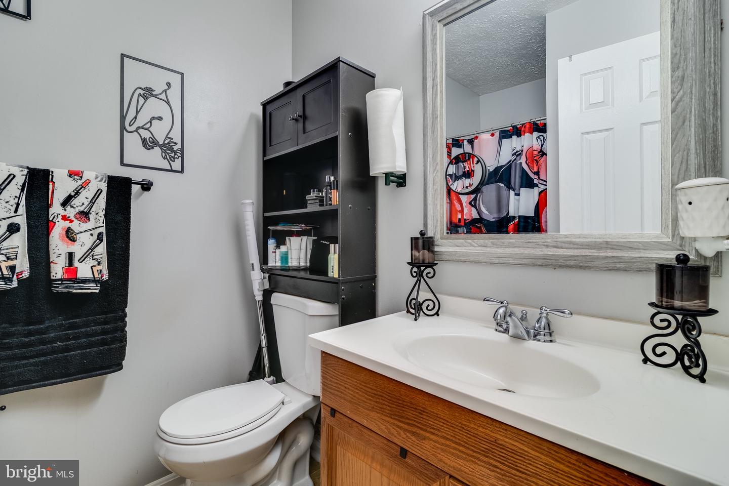 21412 Manon Way Property Photo 22