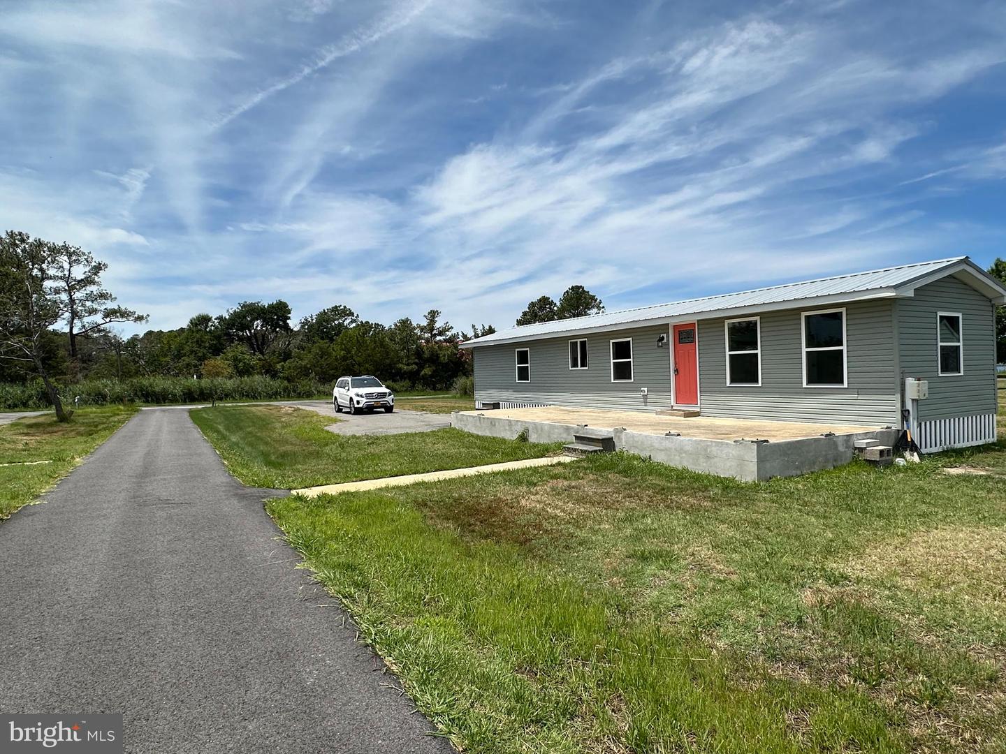 16448 Ball Point Rd Property Photo 2