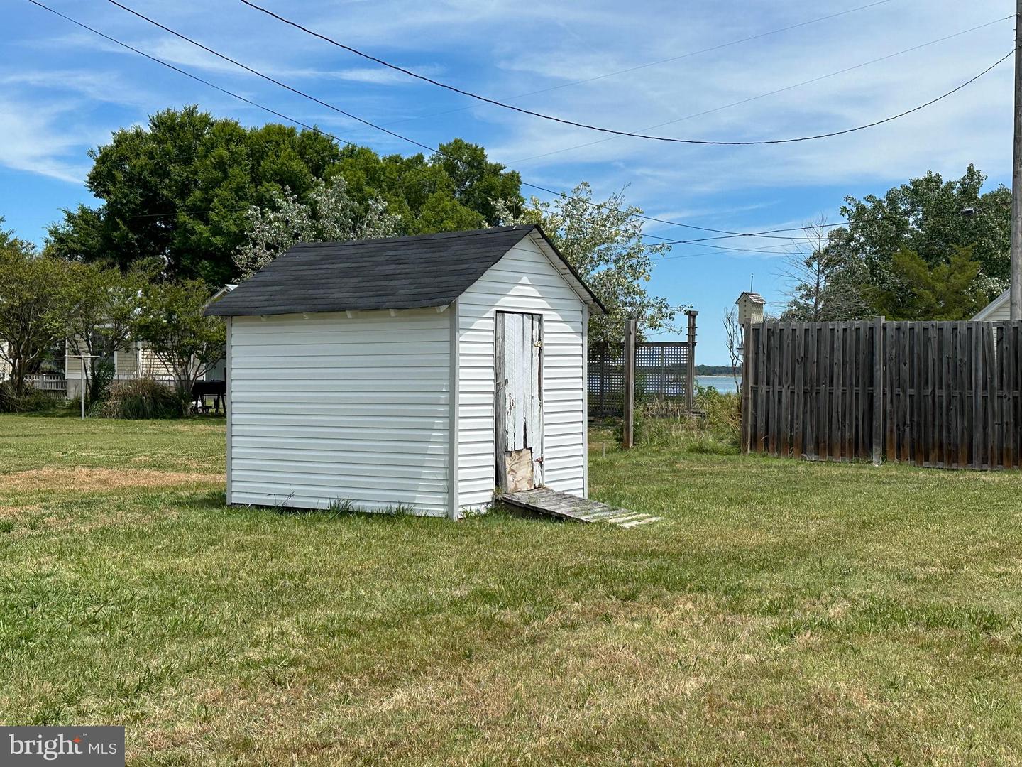 16448 Ball Point Rd Property Photo 17