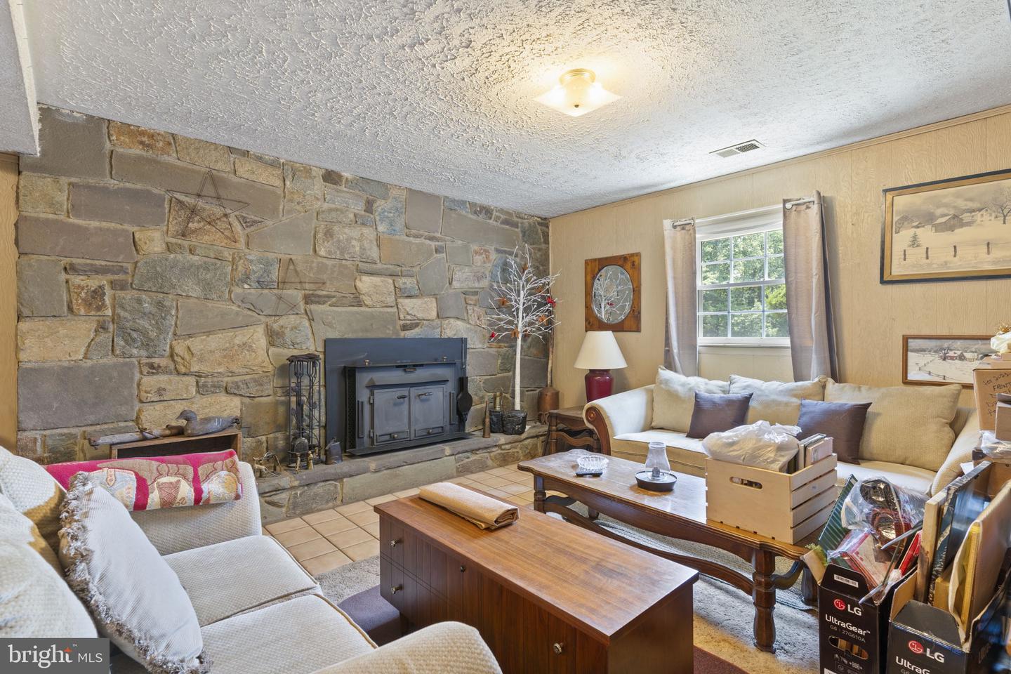 37580 Asher Rd Property Photo 17