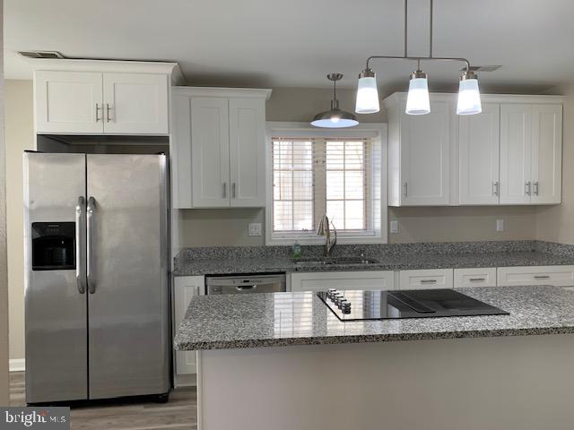 48005 Mayflower Dr Property Photo 13