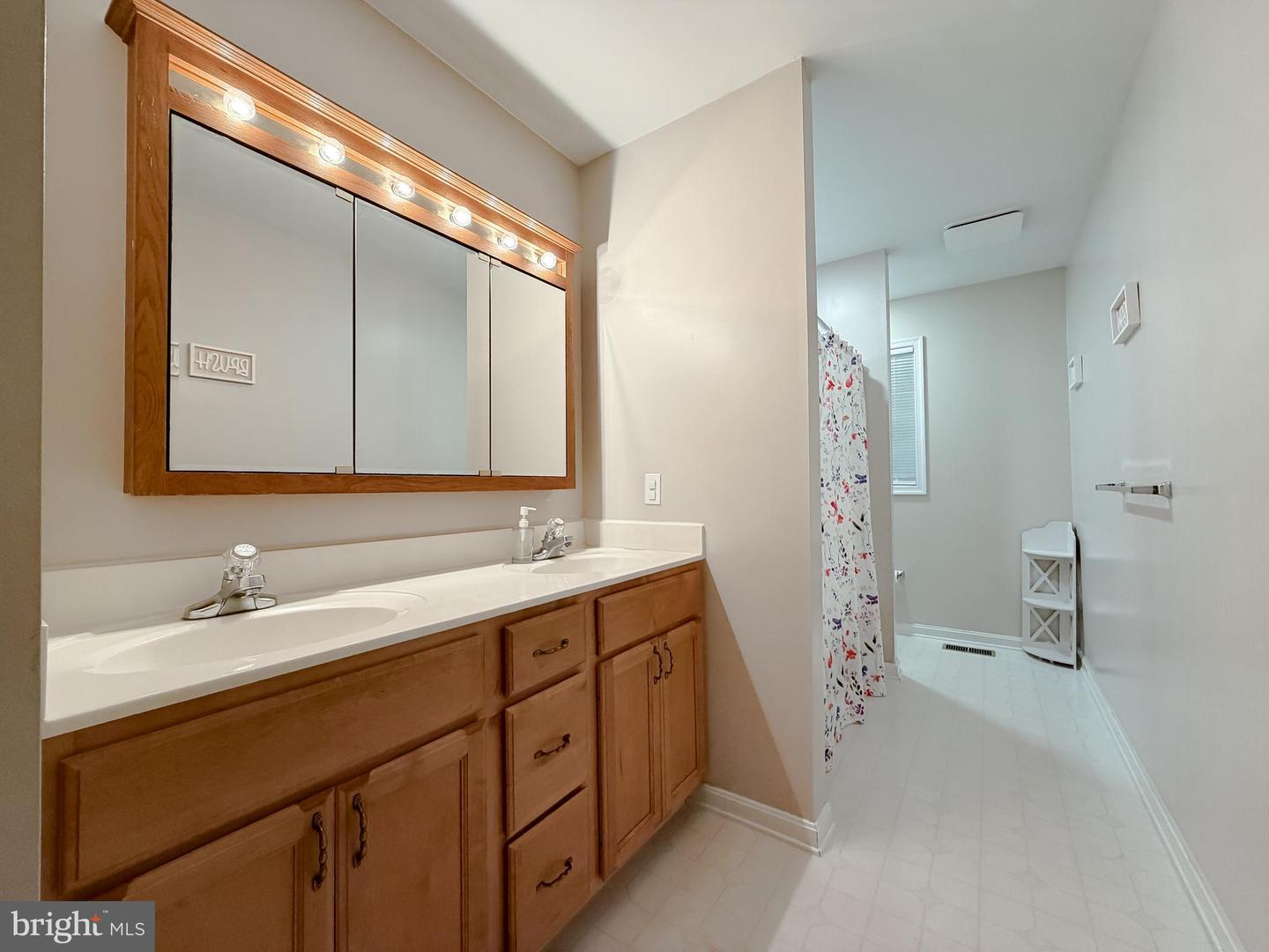 17347 Whitaker Ct Property Photo 24