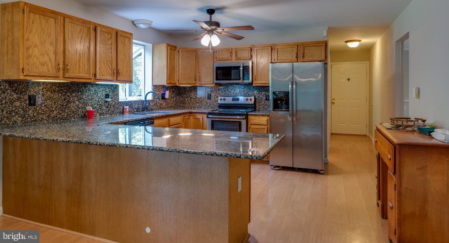 44294 Plantation Ct Property Photo 9