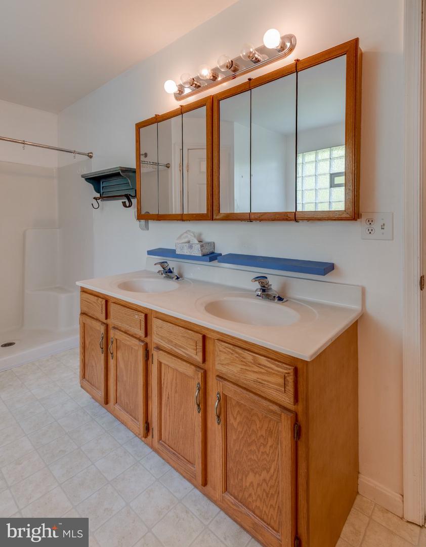 44294 Plantation Ct Property Photo 23