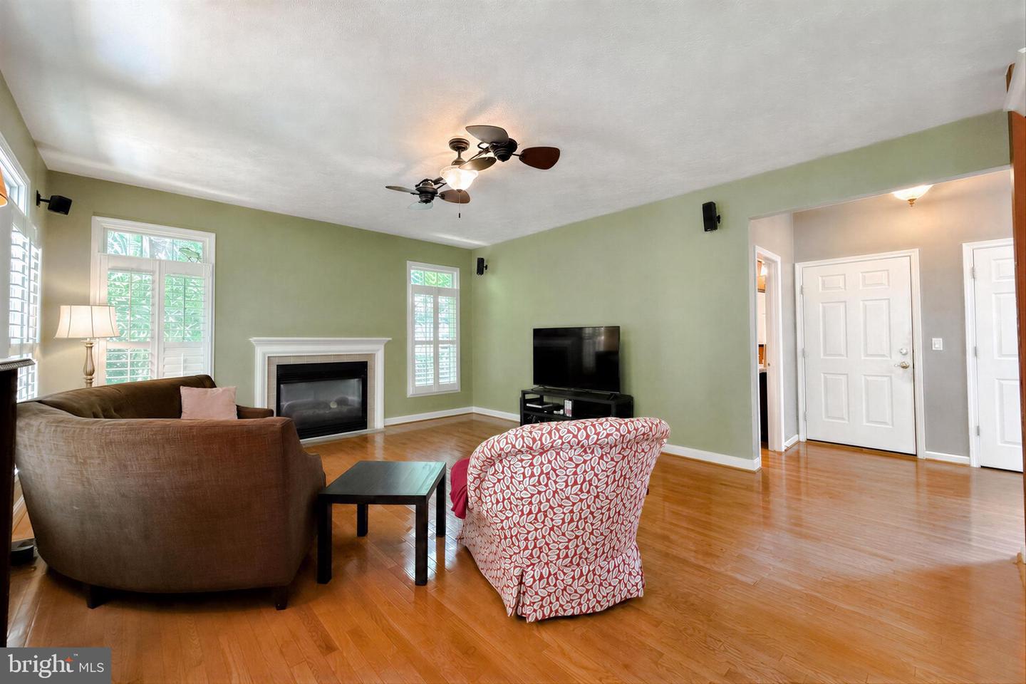 23118 Silverberry Way Property Photo 16