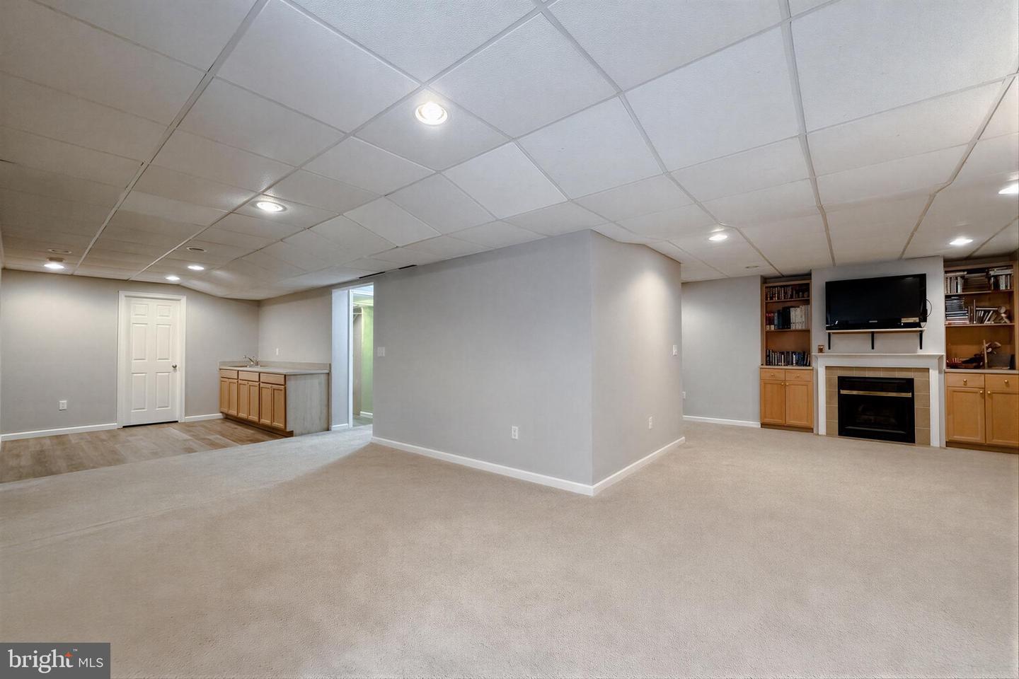 23118 Silverberry Way Property Photo 44