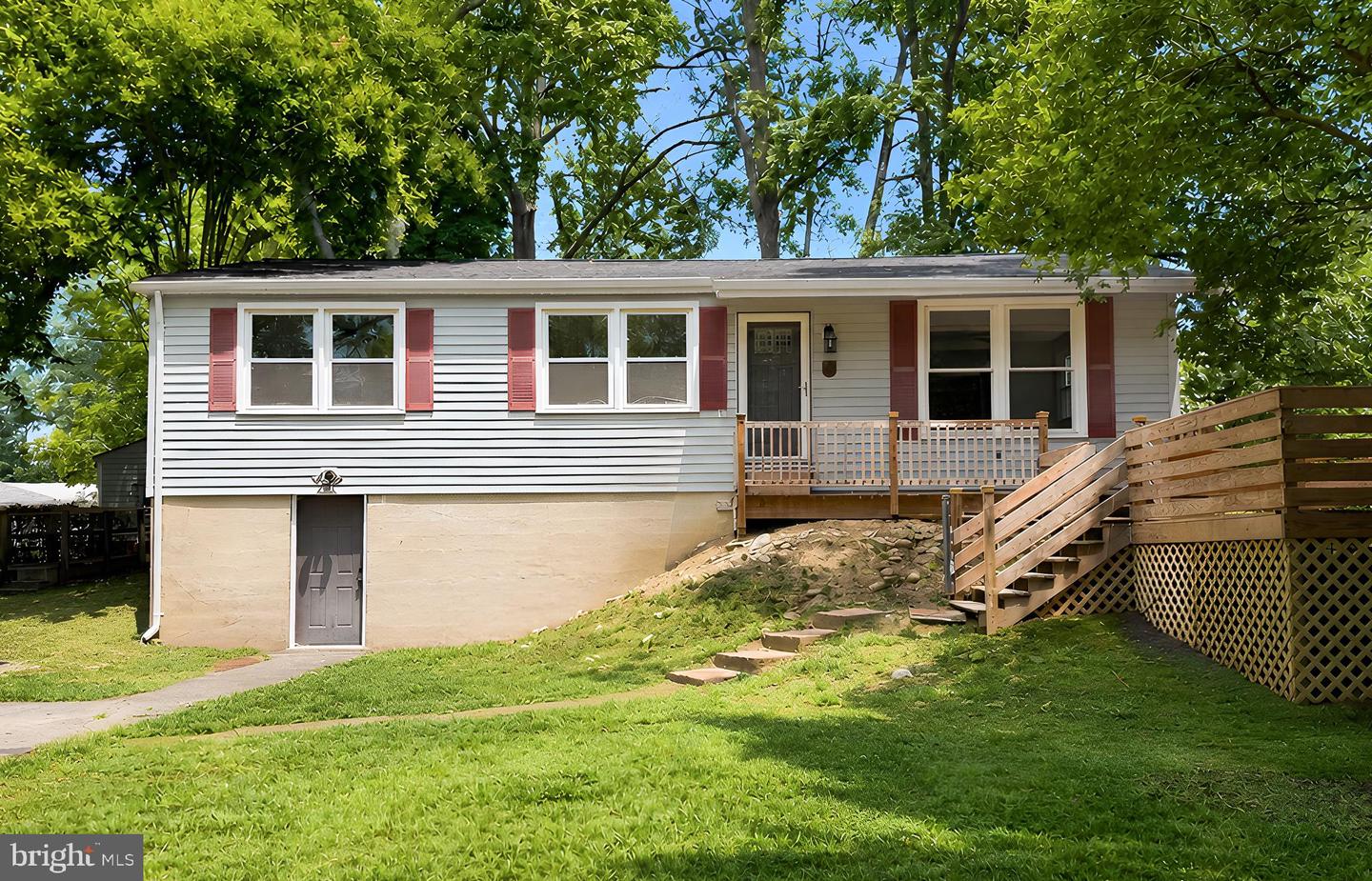17248 Gum Landing Rd Property Photo 3