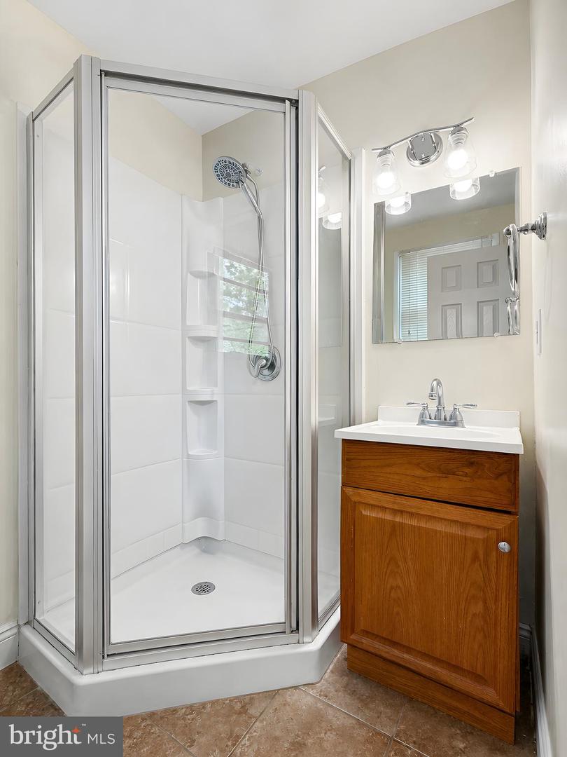 17248 Gum Landing Rd Property Photo 31