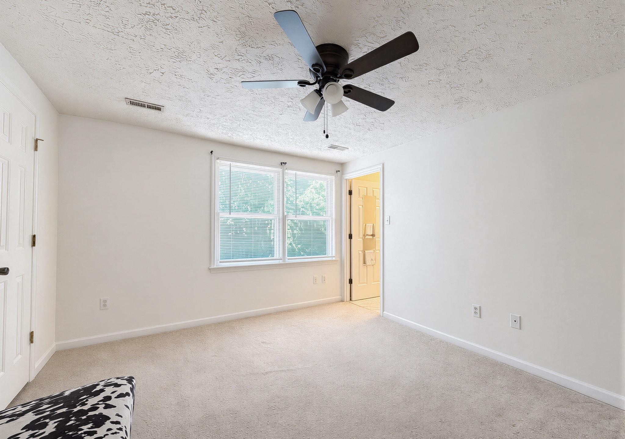 20811 Harlequin Ln Property Photo 15