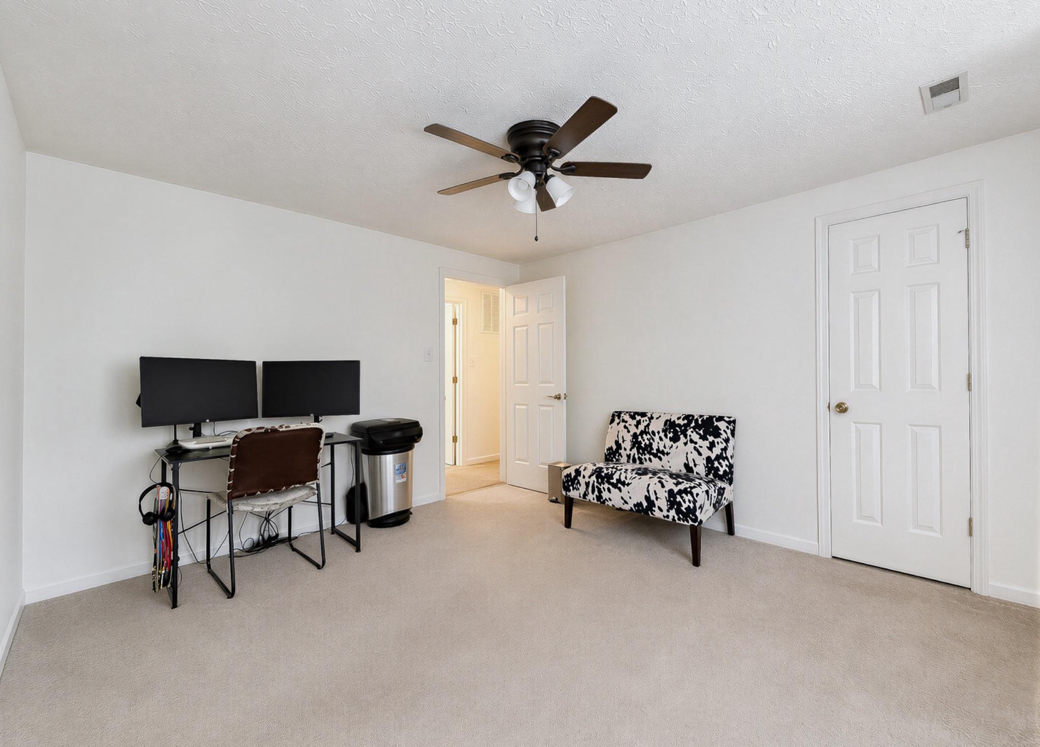 20811 Harlequin Ln Property Photo 16