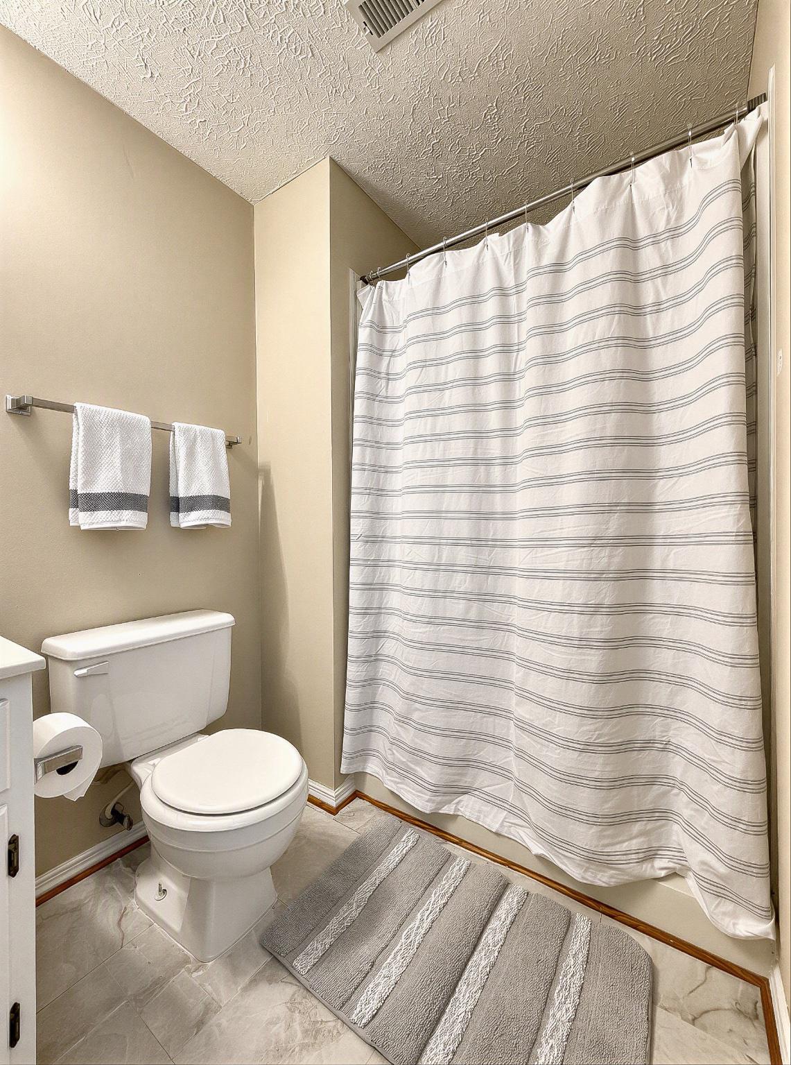 20811 Harlequin Ln Property Photo 19