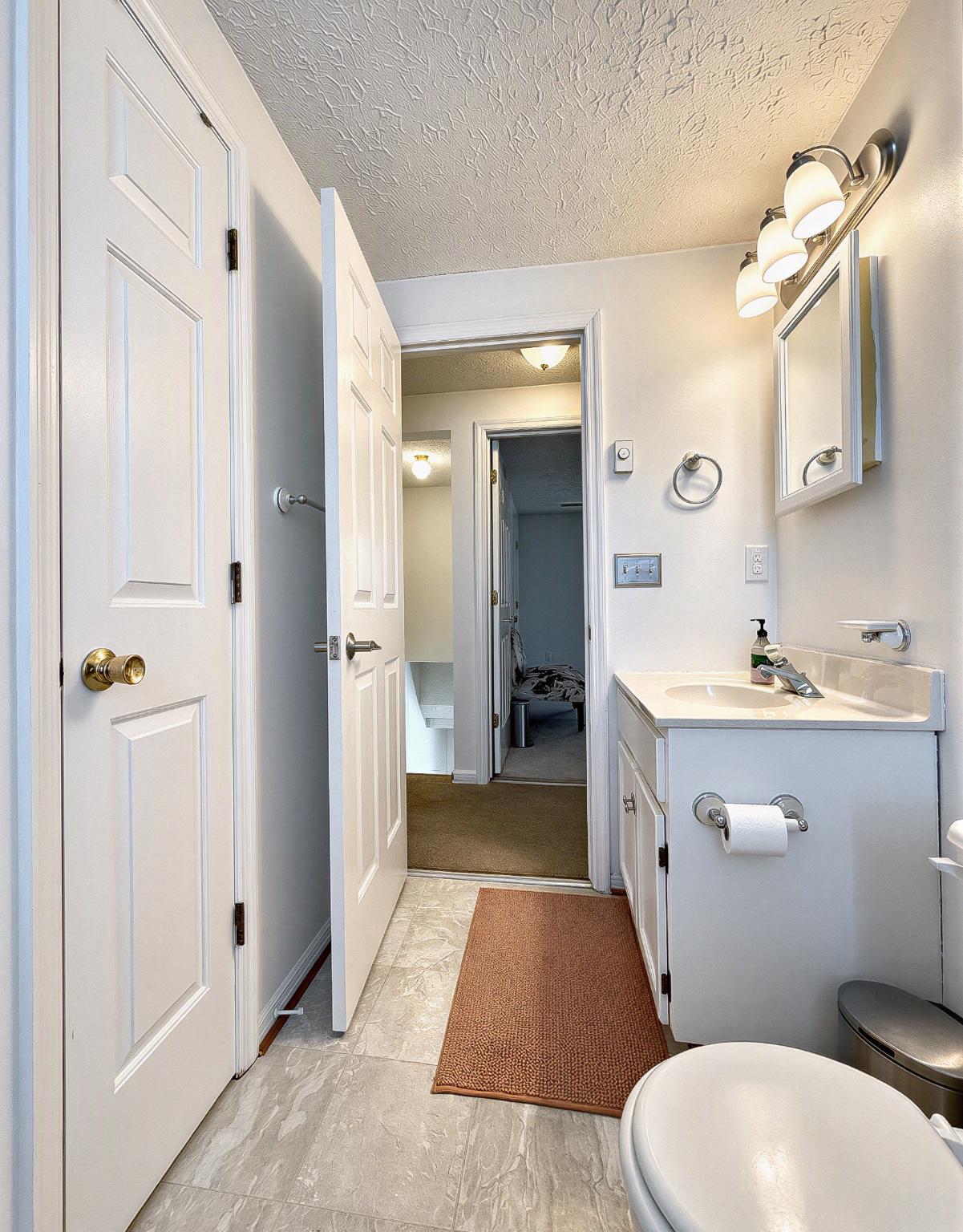 20811 Harlequin Ln Property Photo 25
