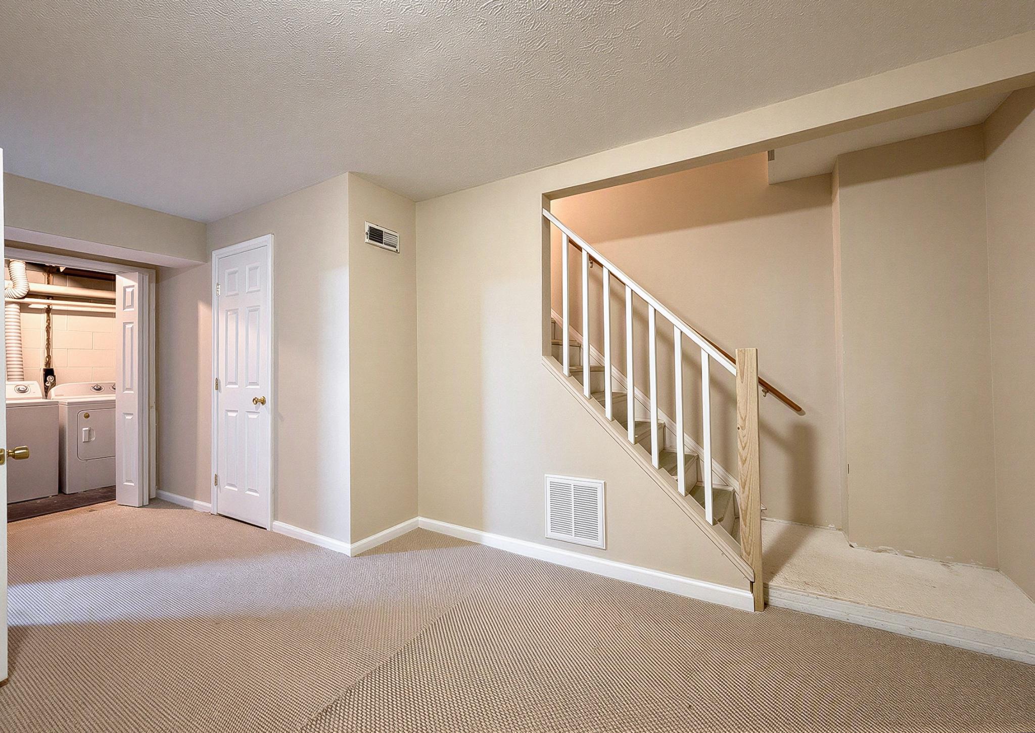 20811 Harlequin Ln Property Photo 32