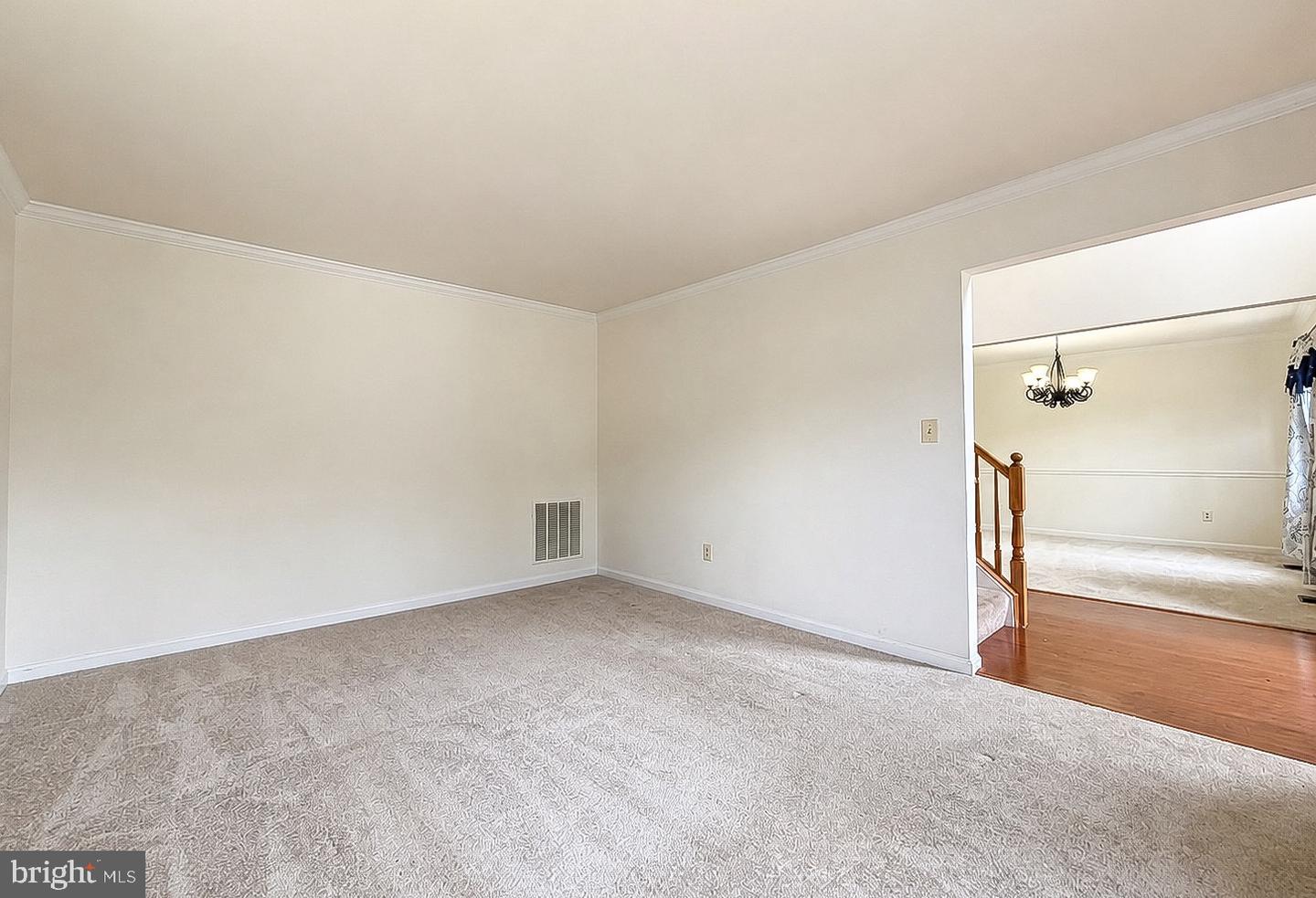 20912 Olympia Ct Property Photo 17