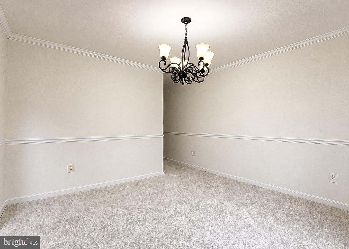 20912 Olympia Ct Property Photo 19