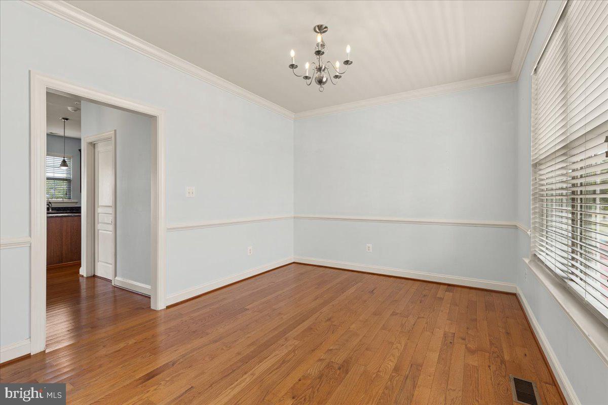 23650 Coventry Dr Property Photo 11