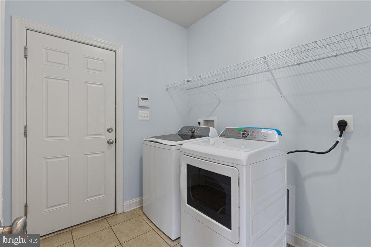 23650 Coventry Dr Property Photo 14