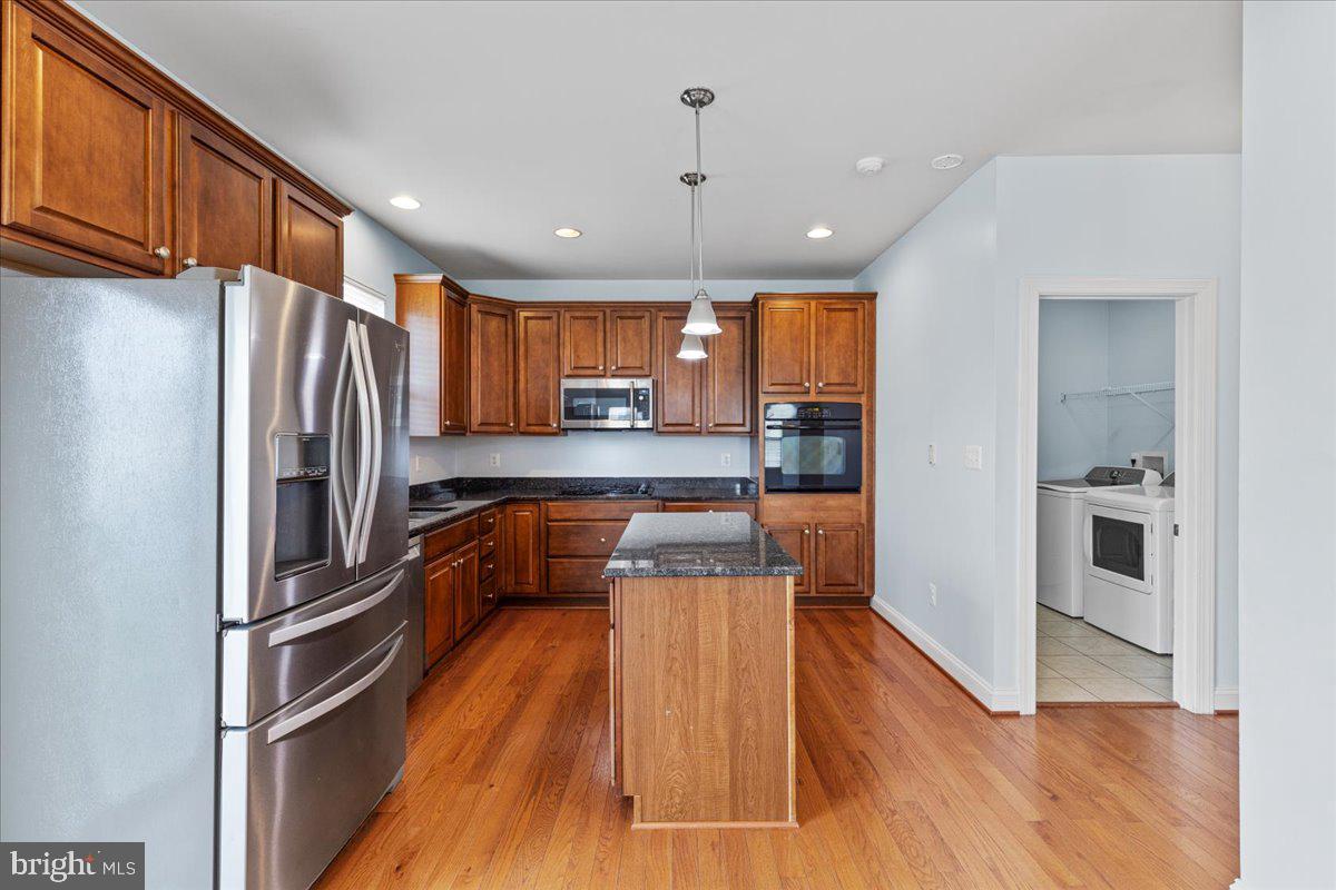 23650 Coventry Dr Property Photo 17