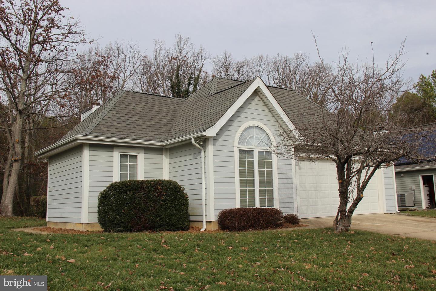 48070 MAYFLOWER DR Property Photo 1
