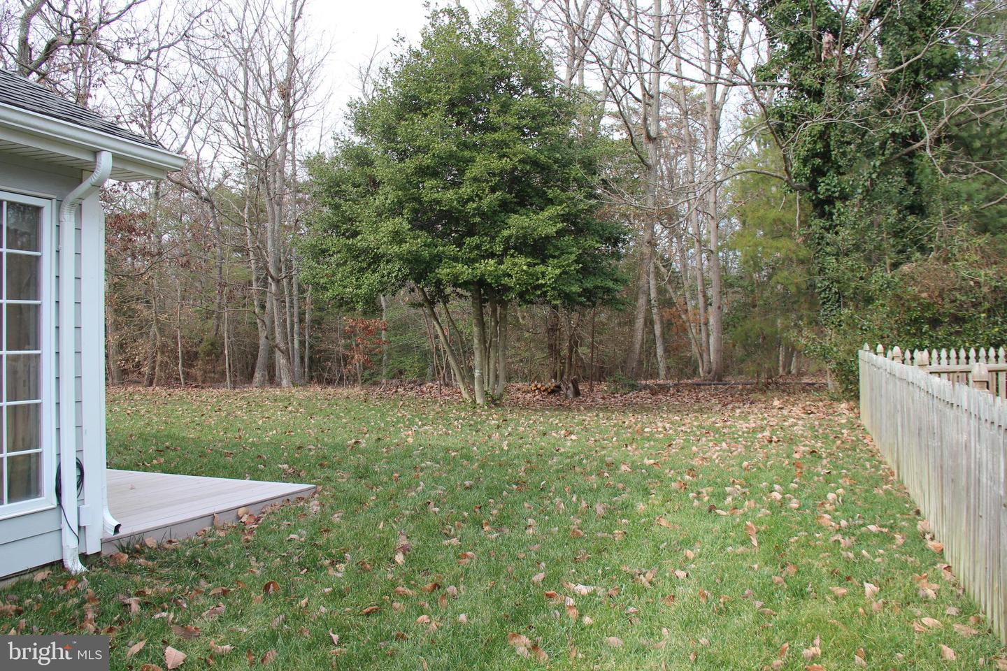 48070 Mayflower Dr Property Photo 6