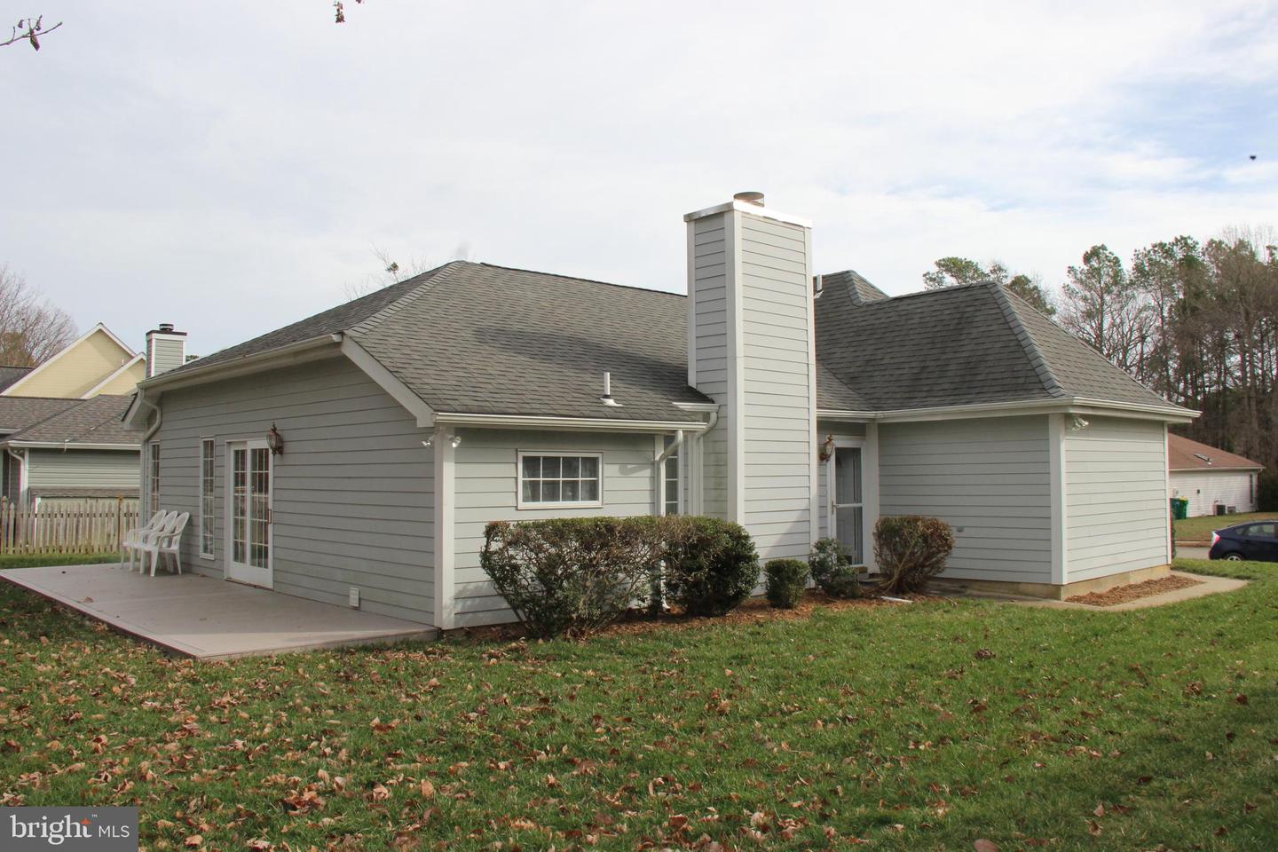 48070 Mayflower Dr Property Photo 10