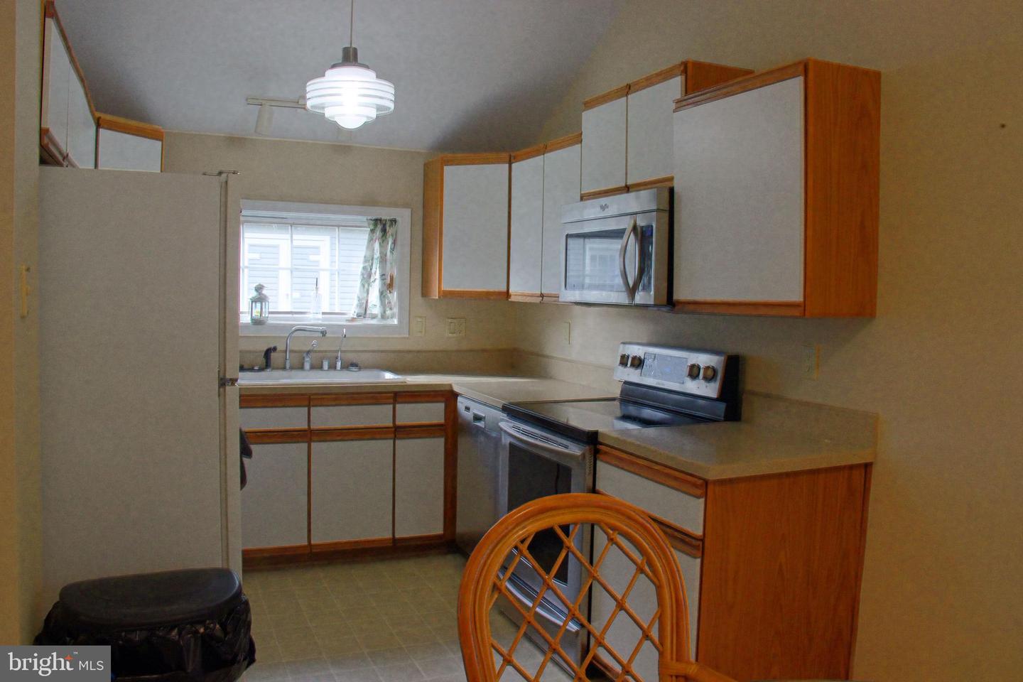48070 Mayflower Dr Property Photo 18