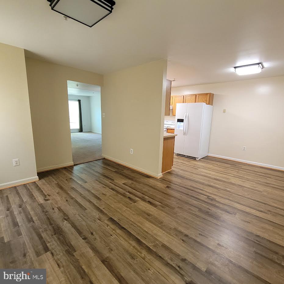 22096 Saint Inigoes Ct Property Photo 3