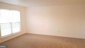 22096 Saint Inigoes Ct Property Photo 5