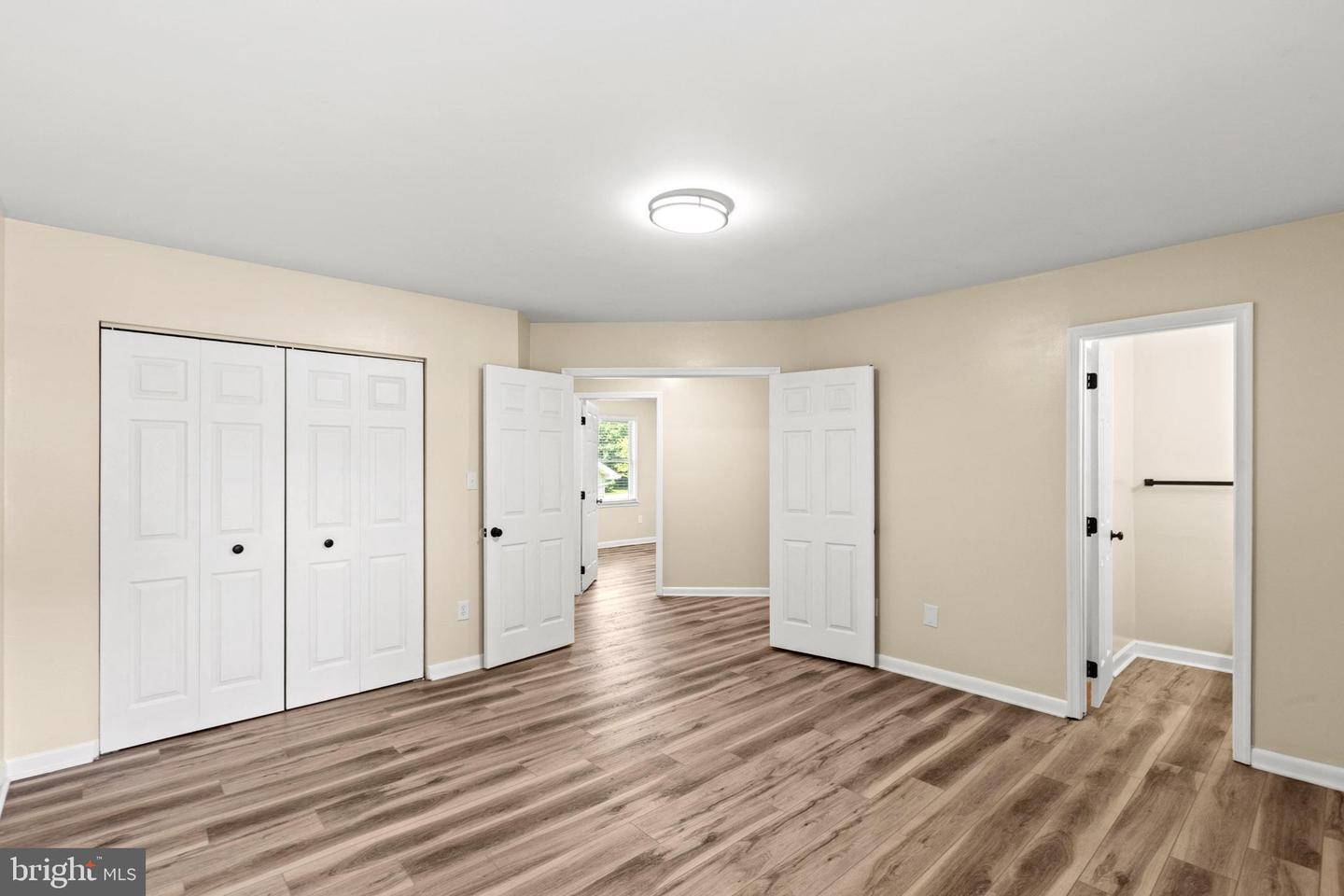 20859 Sandstone St Property Photo 9