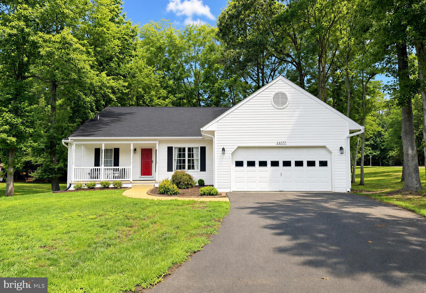 23177 Heatherwood Ln Property Photo 1