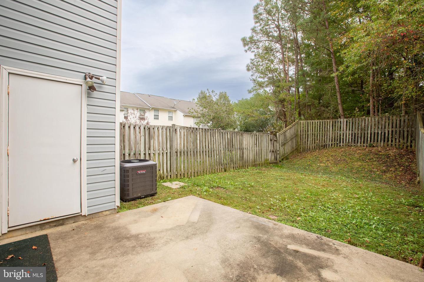 47751 Devin Cir Property Photo 3