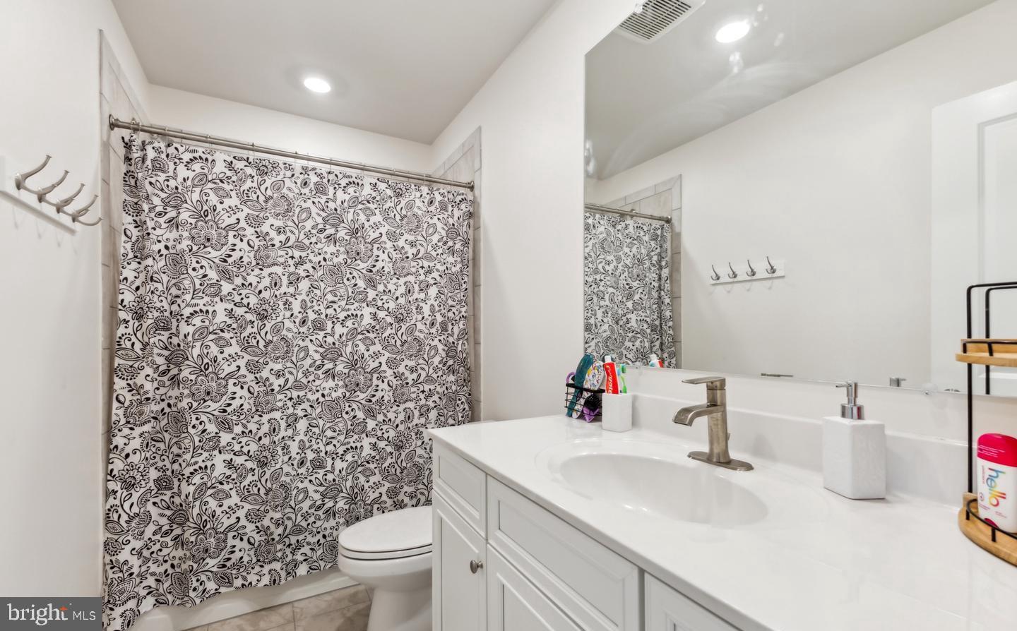 45455 Concord Way Property Photo 18