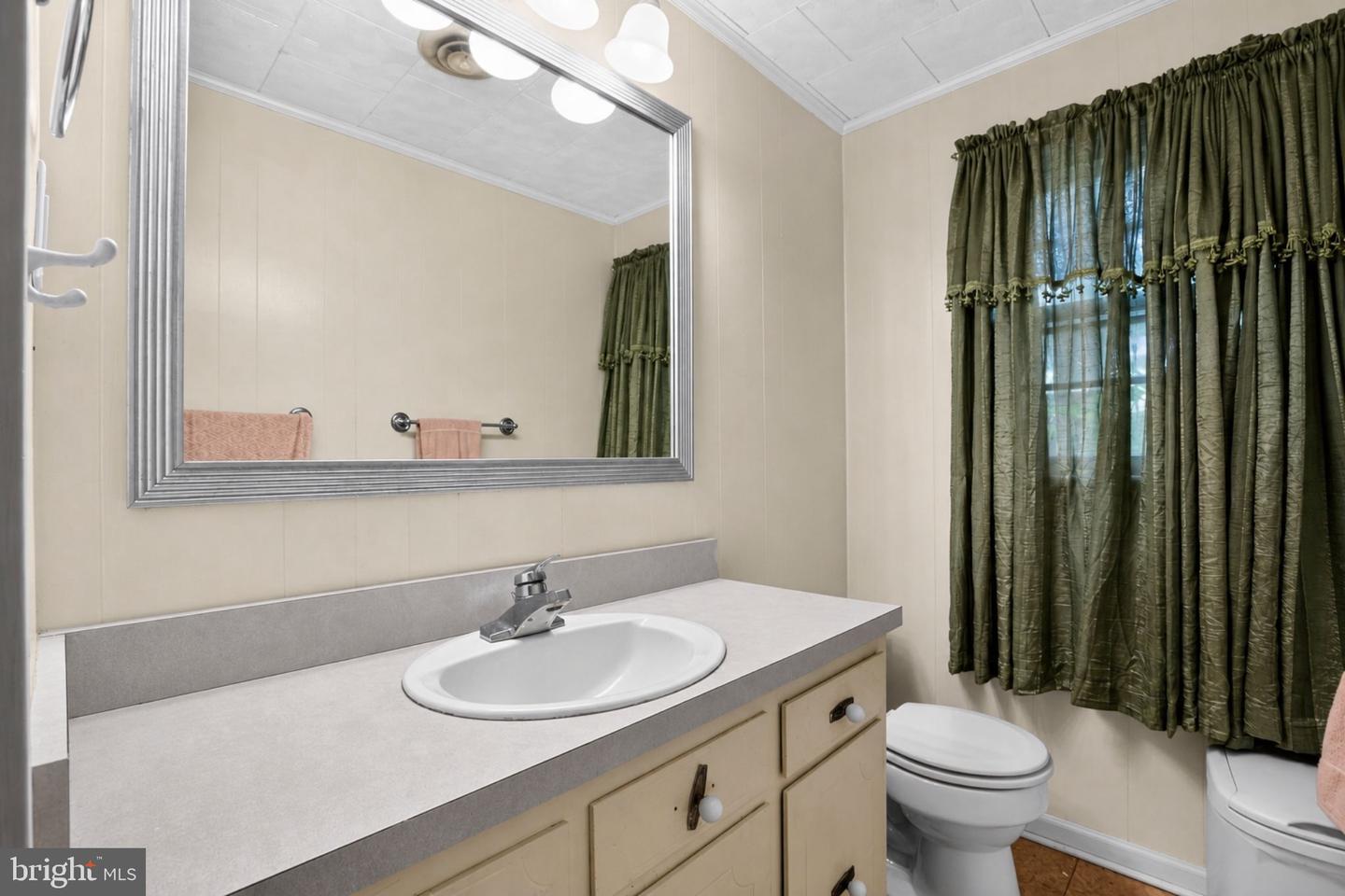 23146 Esperanza Dr Property Photo 21