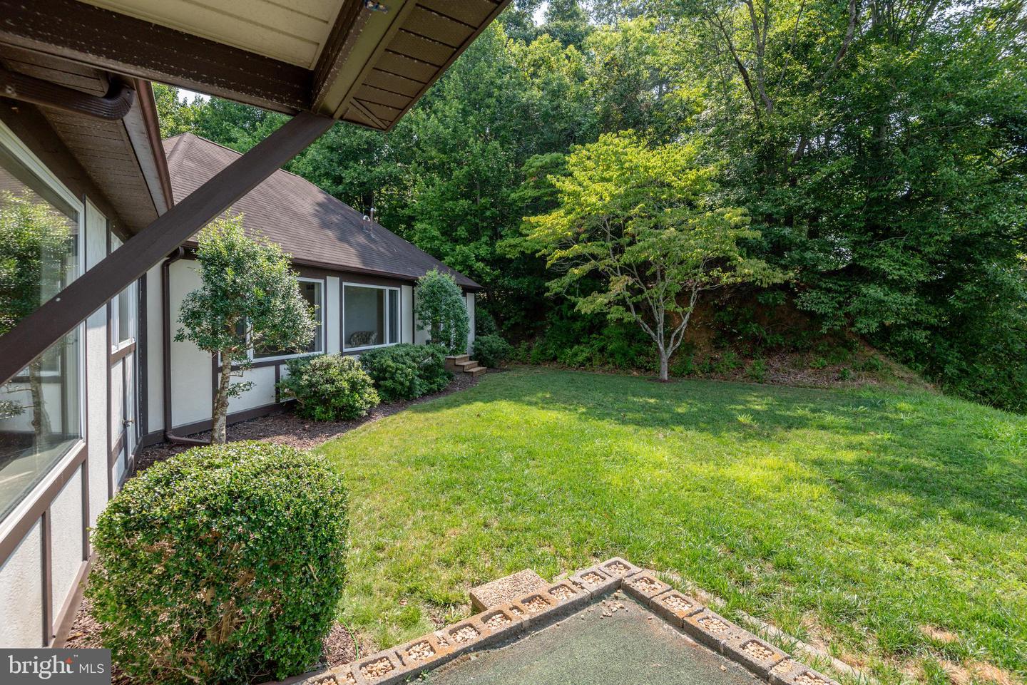 43816 Raspberry Ln Property Photo 10