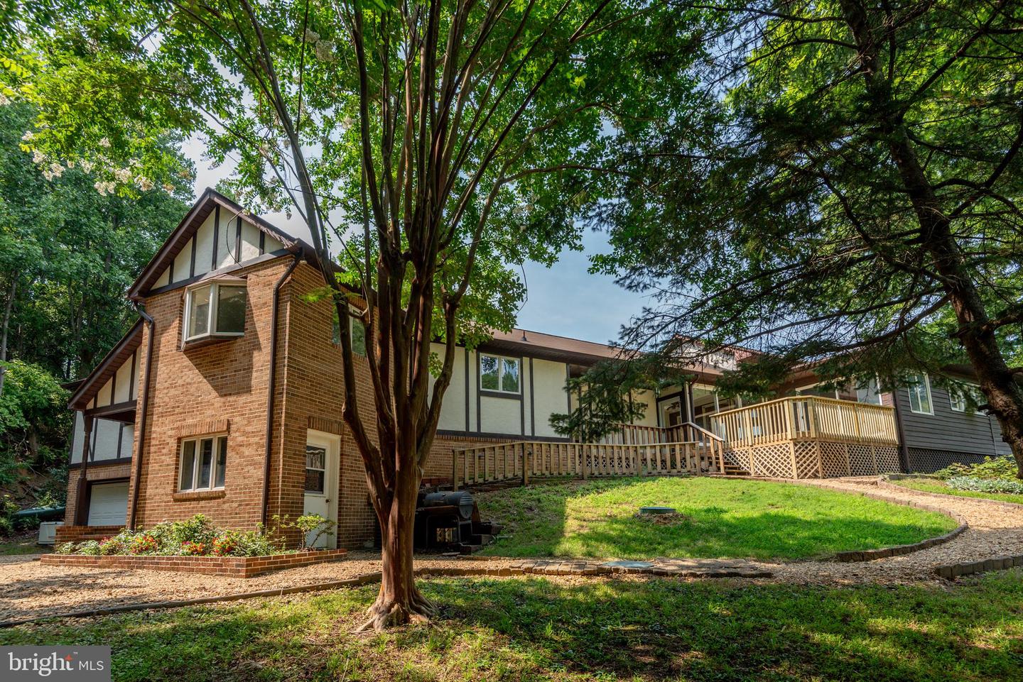43816 Raspberry Ln Property Photo 11