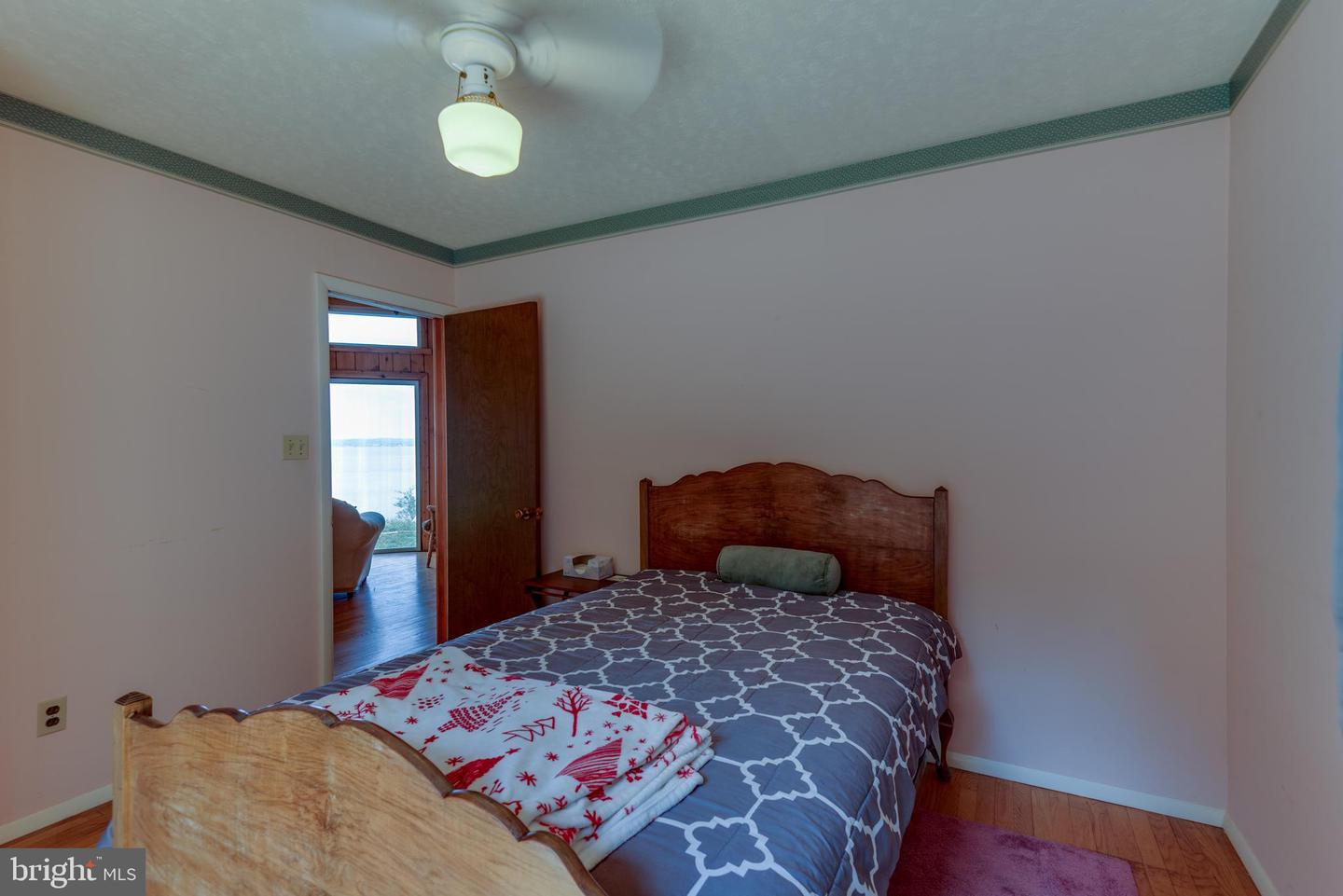 43816 Raspberry Ln Property Photo 43
