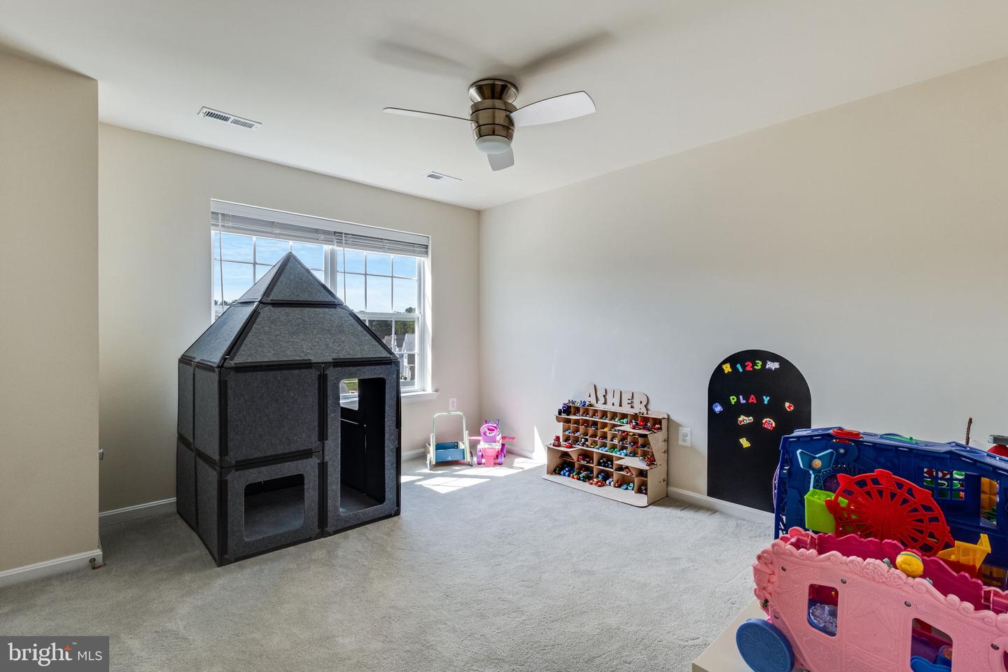 45703 Tennyhill St Property Photo 41