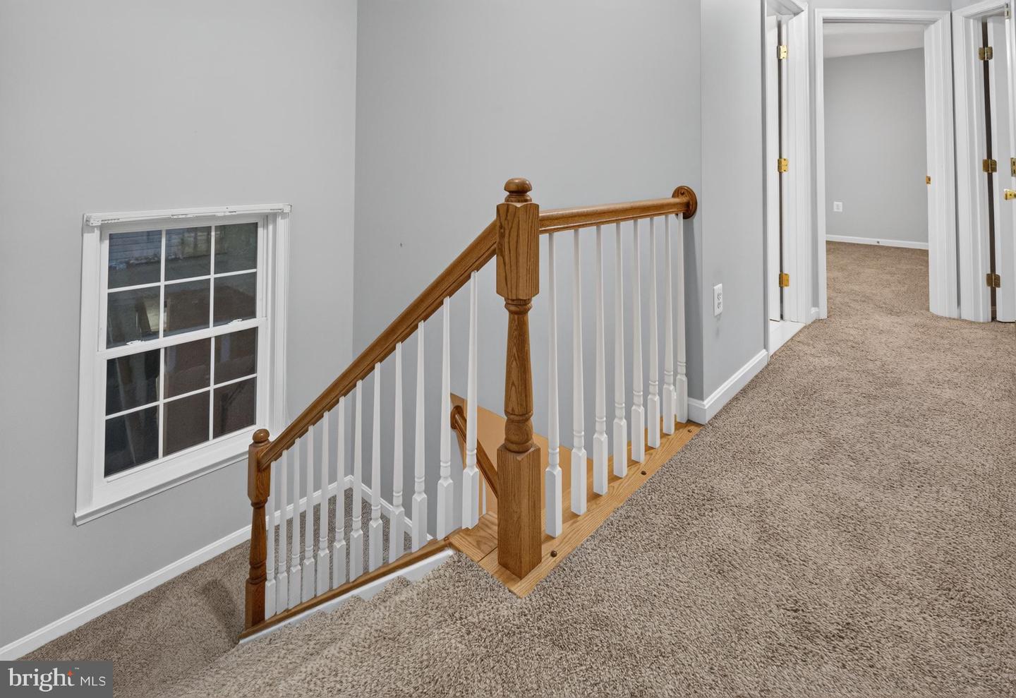 47949 Piney Orchard St Property Photo 6
