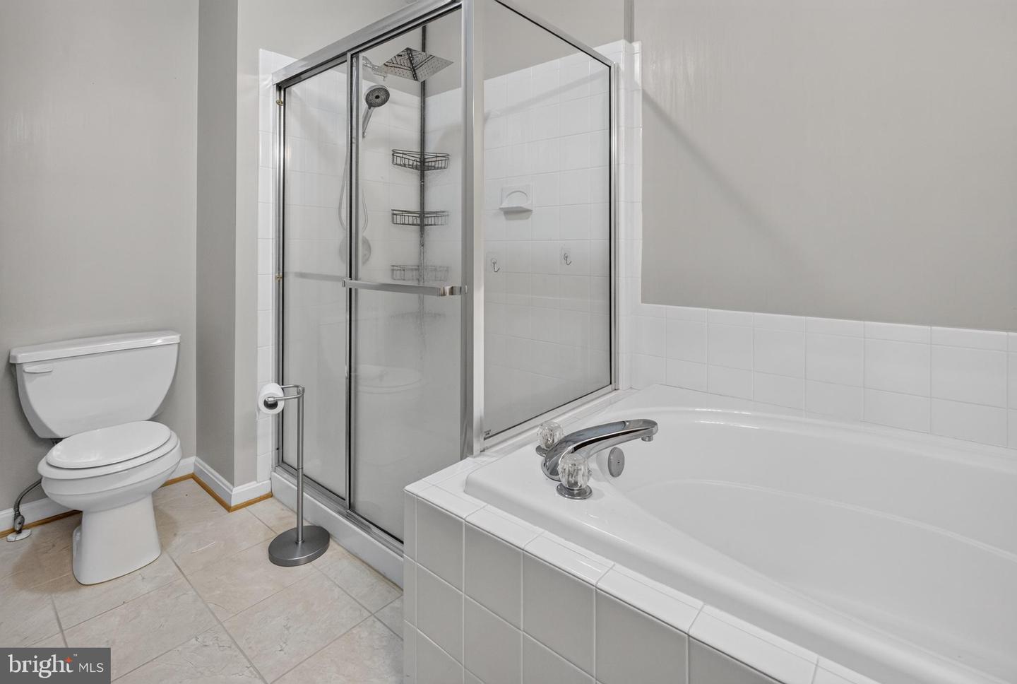 47949 Piney Orchard St Property Photo 11