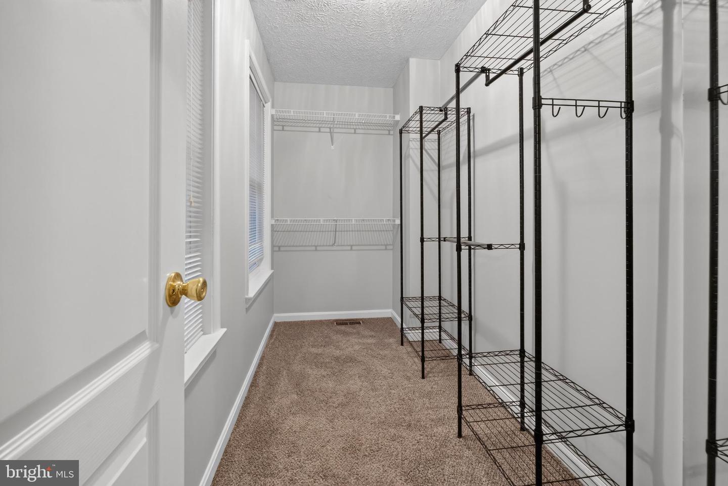 47949 Piney Orchard St Property Photo 13
