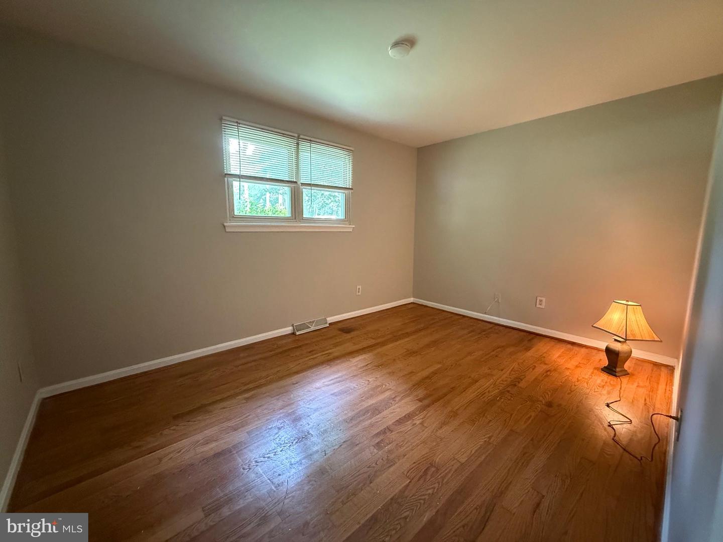 29781 Oak Rd Property Photo 16