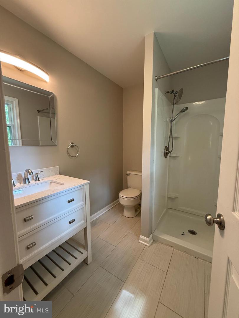29781 Oak Rd Property Photo 18