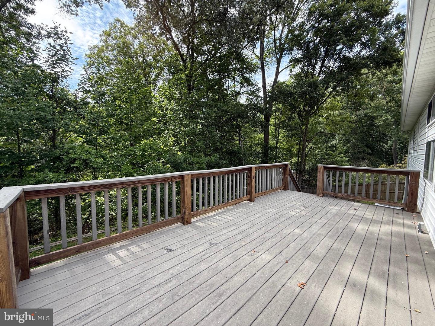 29781 Oak Rd Property Photo 26