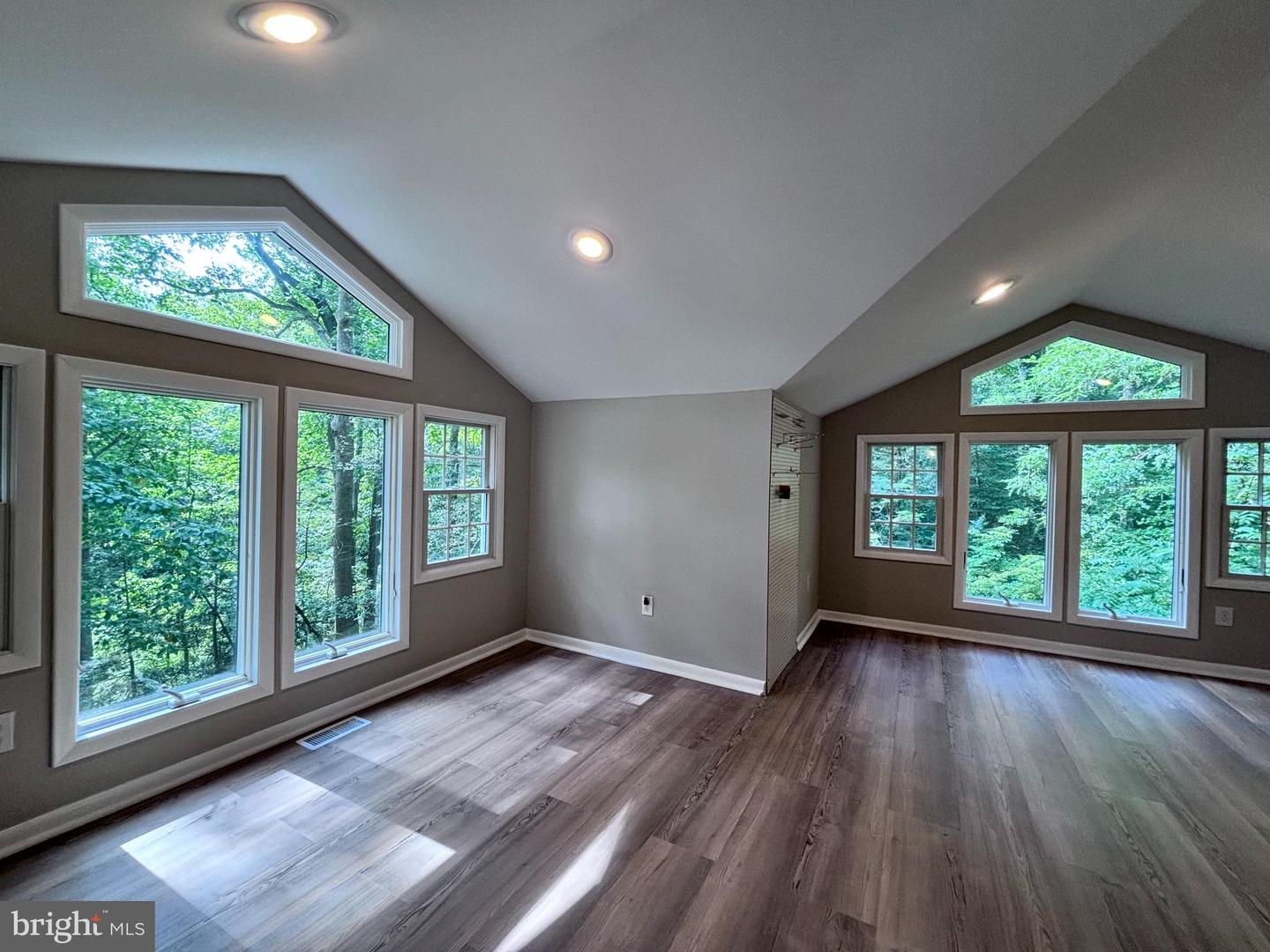 44908 Hickory Landing Way Property Photo 7