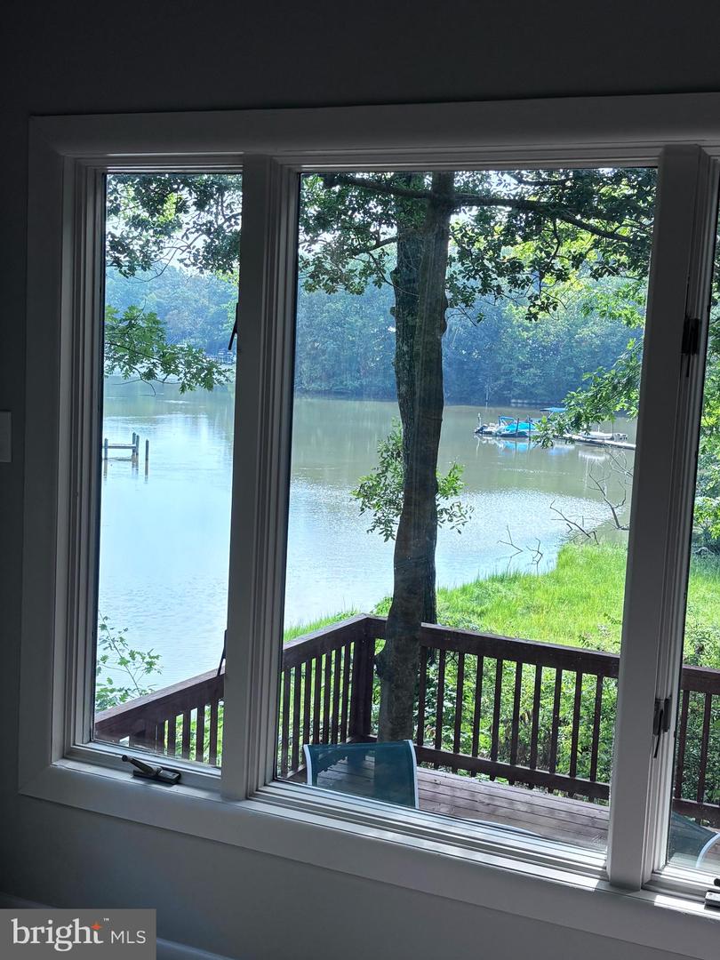 44908 Hickory Landing Way Property Photo 8