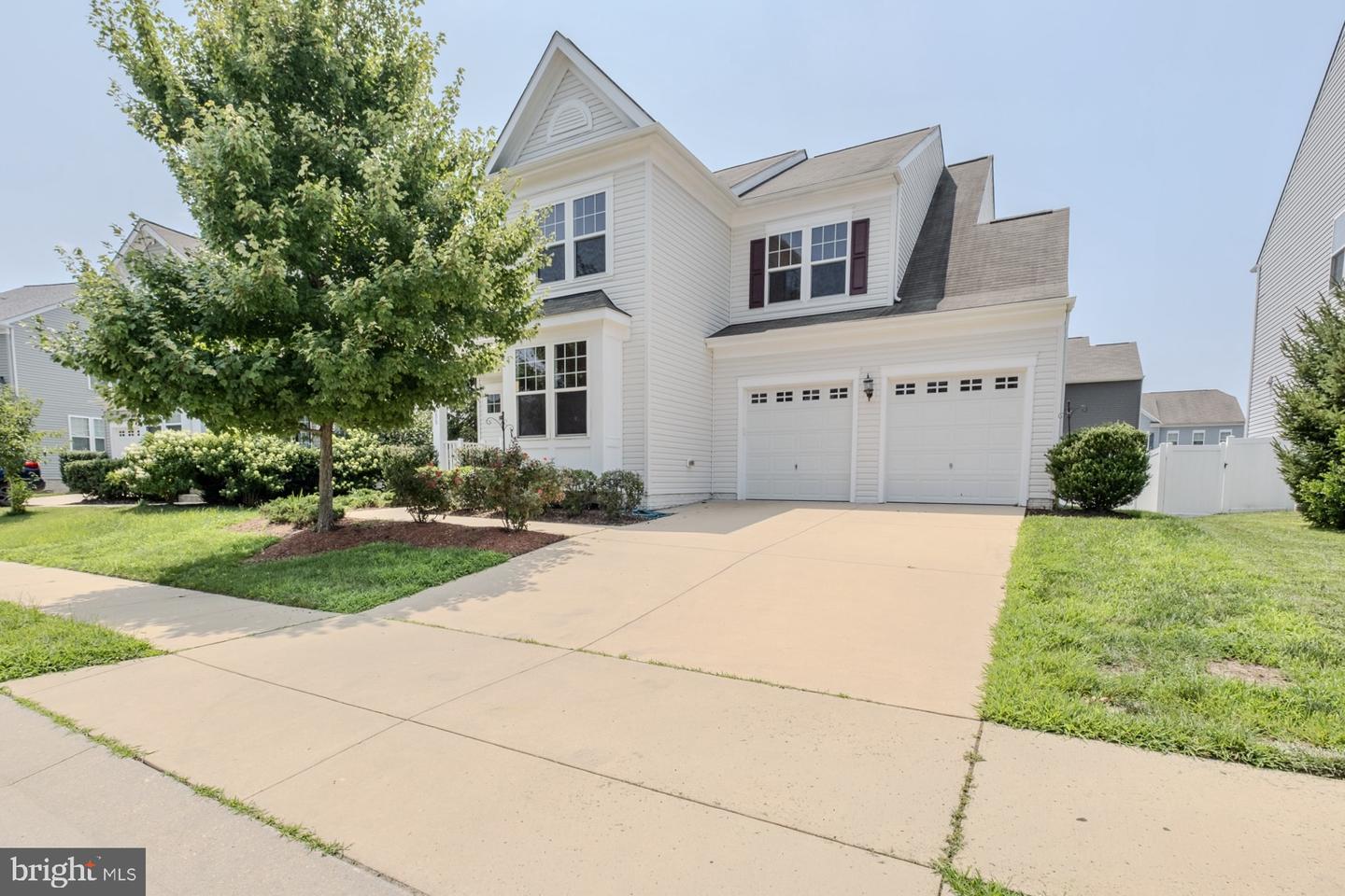 43699 Sweetbay St Property Photo 1